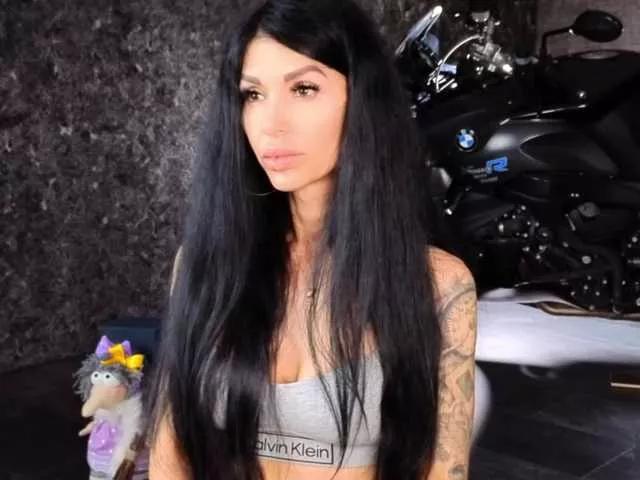 -BABAYAGA- on BongaCams 