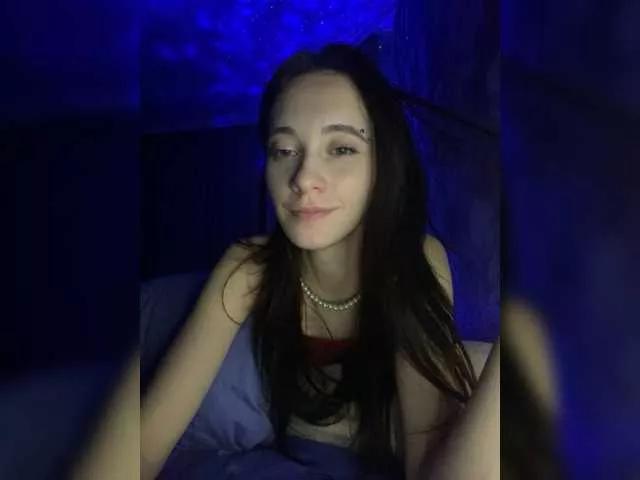 -LittleFairy- on BongaCams 