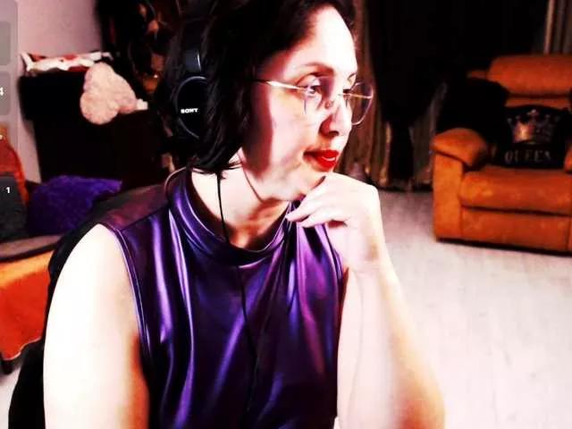 1imperatriza on BongaCams 