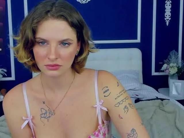 Cute AdelRay wants you to fuck her body now AdelRay from BongaCams