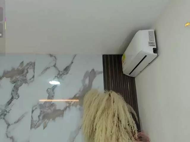 aidaadams on BongaCams 