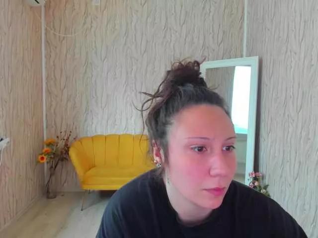 AishaRouhi on BongaCams 