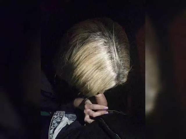 Aleksaa-11 on BongaCams 