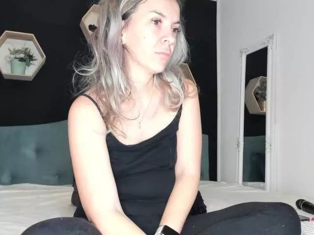 Offline Alesys69 on BongaCams