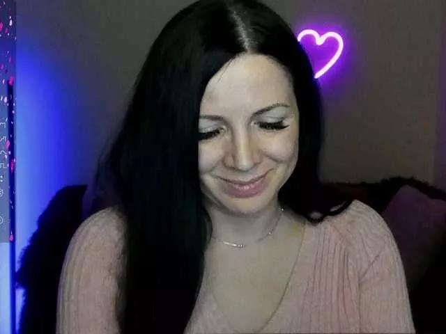 AlikaLorensTalk on BongaCams 