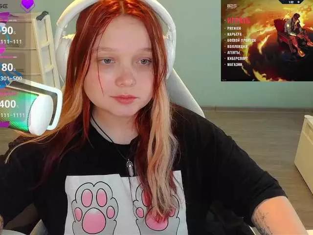 AlinaAdams on BongaCams 