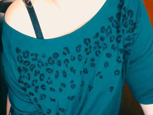 Alisa1917 on BongaCams 