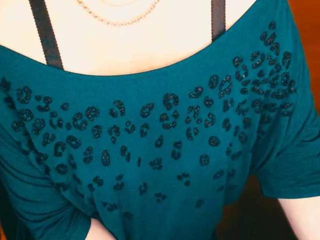 Alisa1917 on BongaCams 