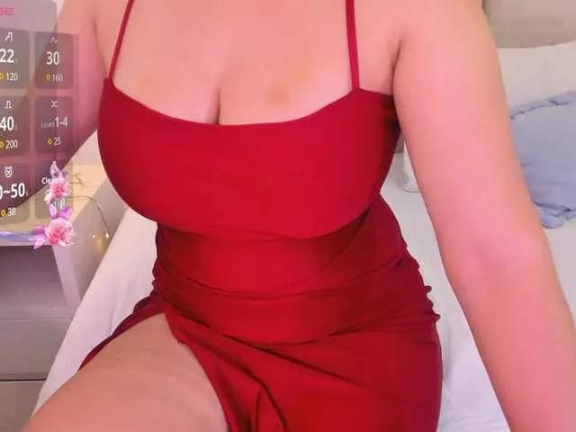 allanaluna on BongaCams 