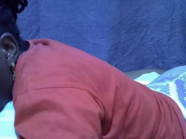 alora-skylar on BongaCams 