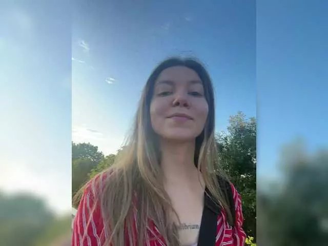 Offline altertyan on BongaCams