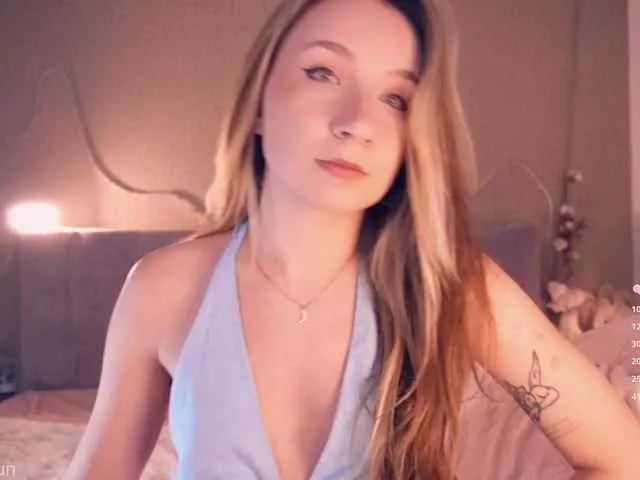 alyyyson on BongaCams 