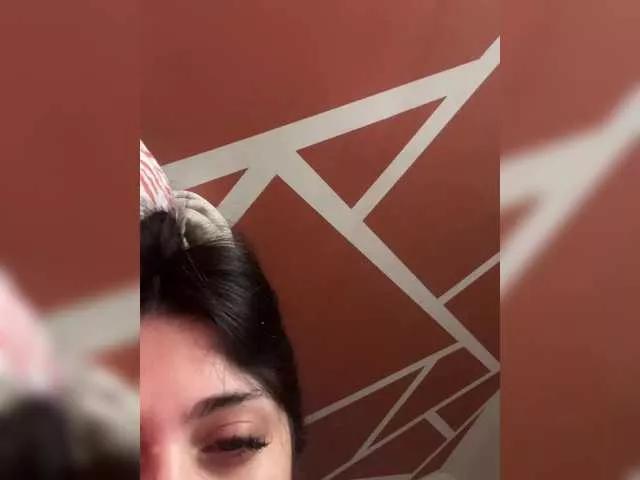 amy-saenz on BongaCams 