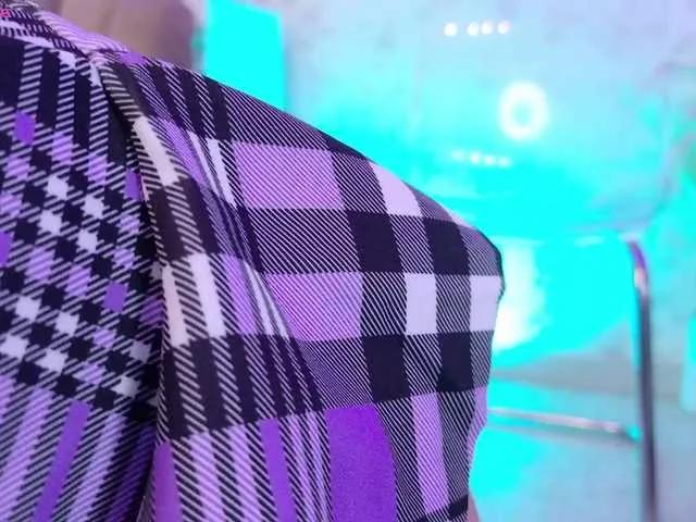 AmyBunnyy on BongaCams 