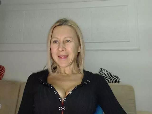 anastasiia122 on BongaCams 
