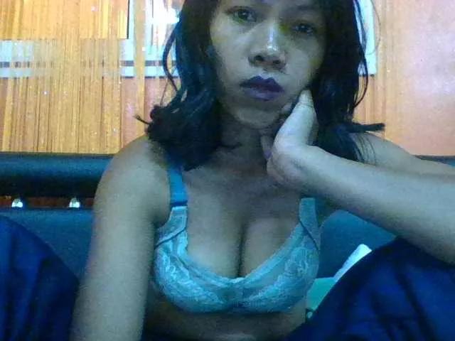 AndieLaLovves on BongaCams 