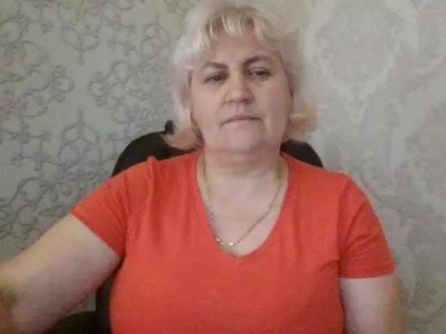 AngelaFamez on BongaCams 