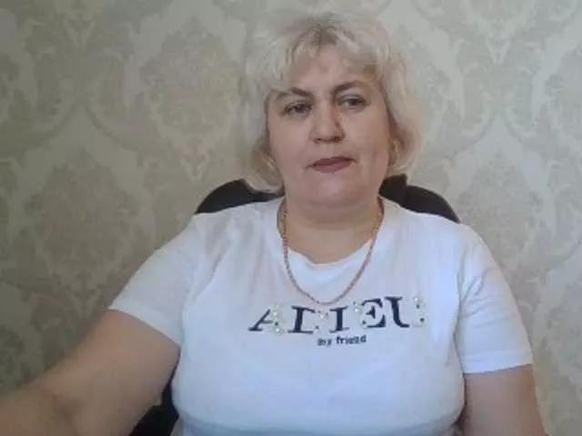 AngelaFamez on BongaCams 