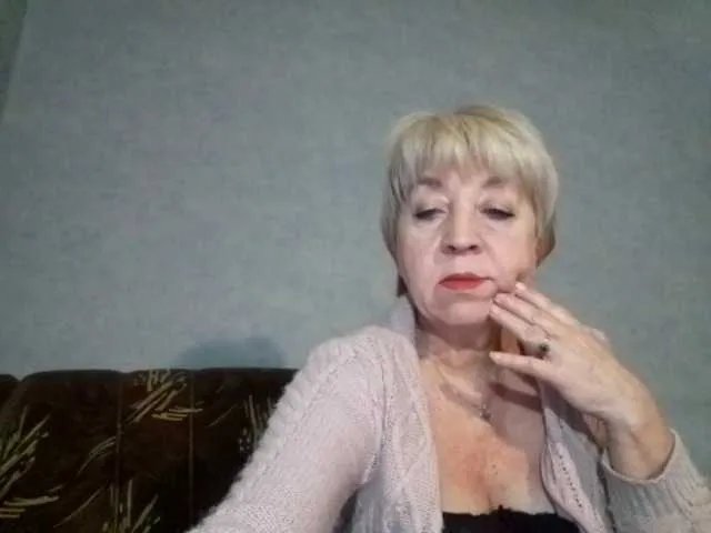 Offline AnjelElinor on BongaCams