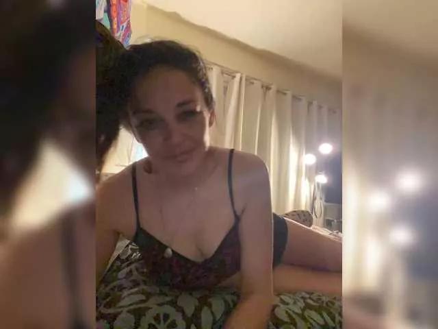 anniemoxxi on BongaCams