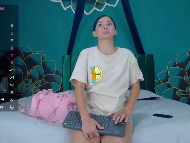 Arii-moon on BongaCams 