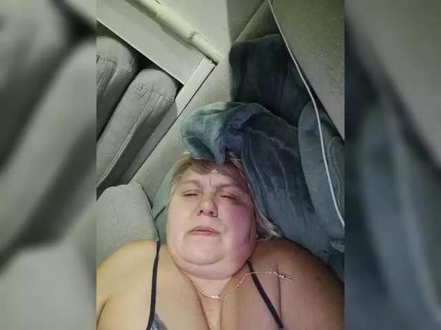 Arlisaac on BongaCams 