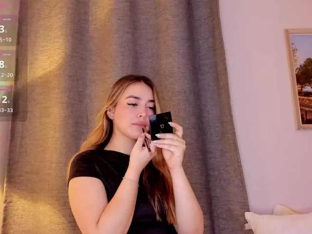 Assh-lee on BongaCams 