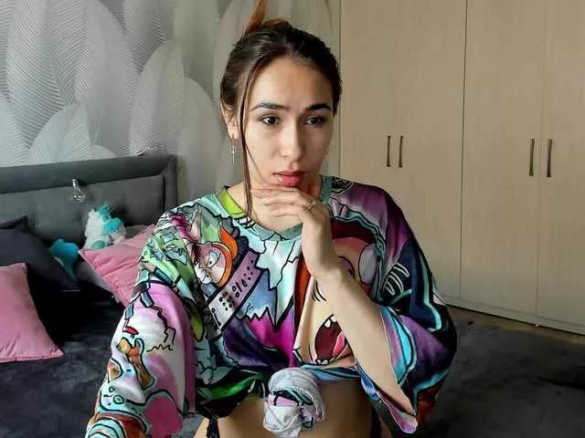 Bambiiiii on BongaCams 