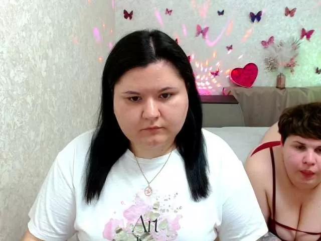 BeckyAndEllen on BongaCams 