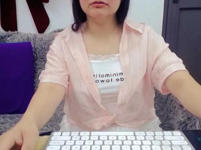 Bella6868 on BongaCams 