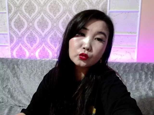 Bet-Lu on BongaCams 