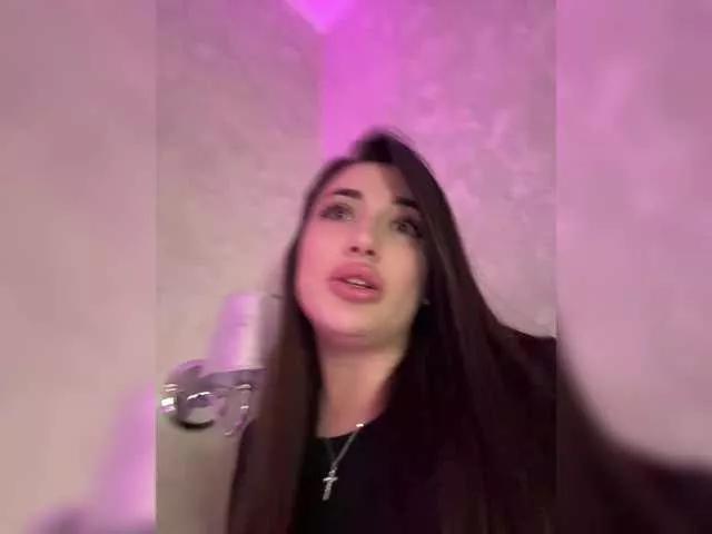 BettyBoom13 on BongaCams 
