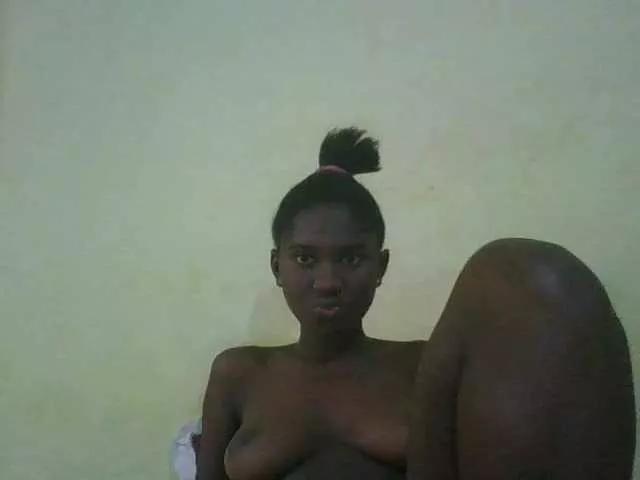 Blackgally2 on BongaCams 