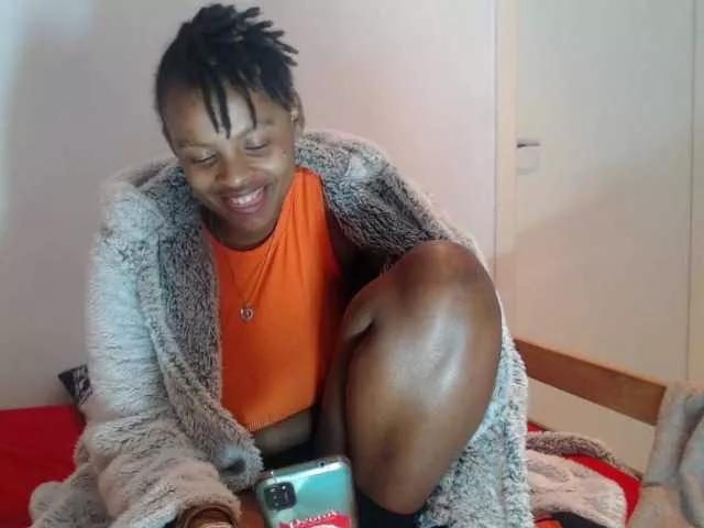 BlondQ2003 on BongaCams 