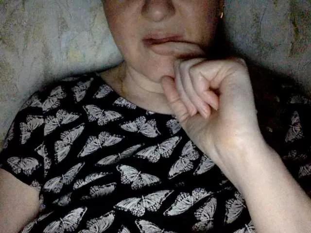 BlondyVio on BongaCams 