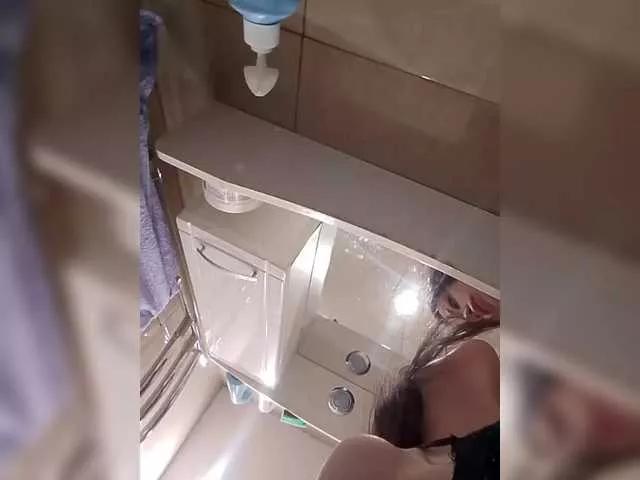 Bogina2 on BongaCams 