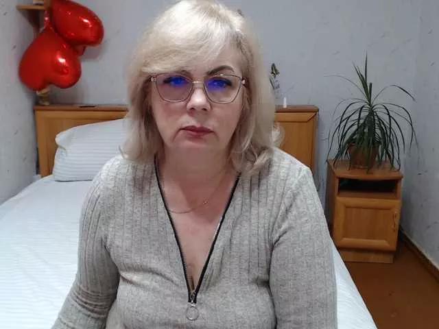 BozhenaNude on BongaCams 