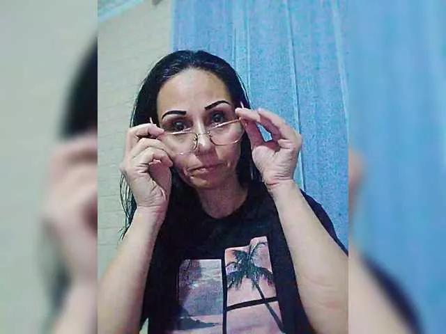Brunetasexy1 on BongaCams 