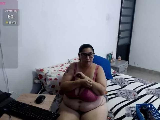bubis-laru53 on BongaCams 
