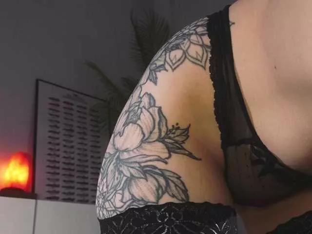 callyess on BongaCams 
