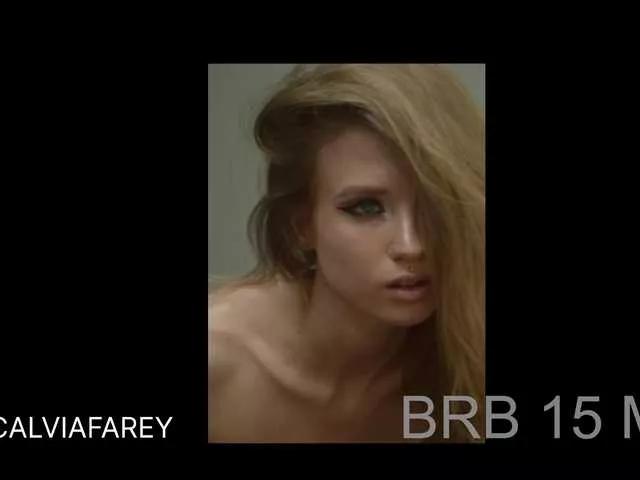 calviafarey on BongaCams