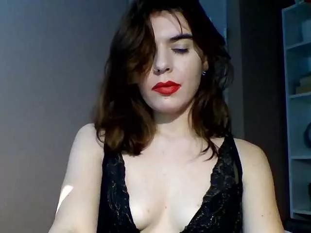 camLuna on BongaCams 