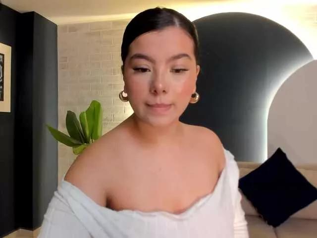 CandaseRussell on BongaCams 