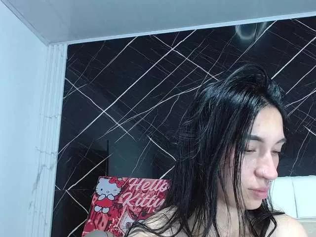 candy-leila on BongaCams 