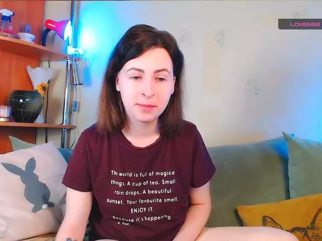 Caroline1995 on BongaCams 