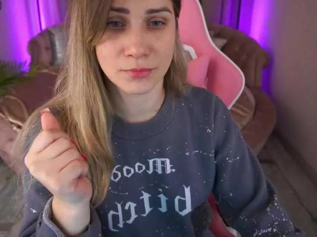 CassandraGood on BongaCams 