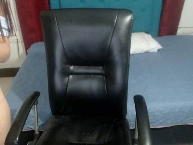 Freechat Charlotte-xoxo on BongaCams