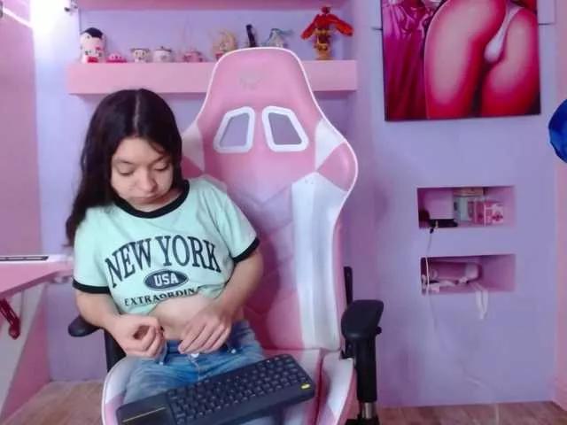 CharlotteMuller on BongaCams 