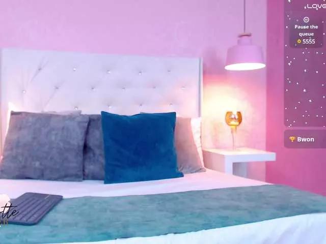 CharlotteMuller on BongaCams 