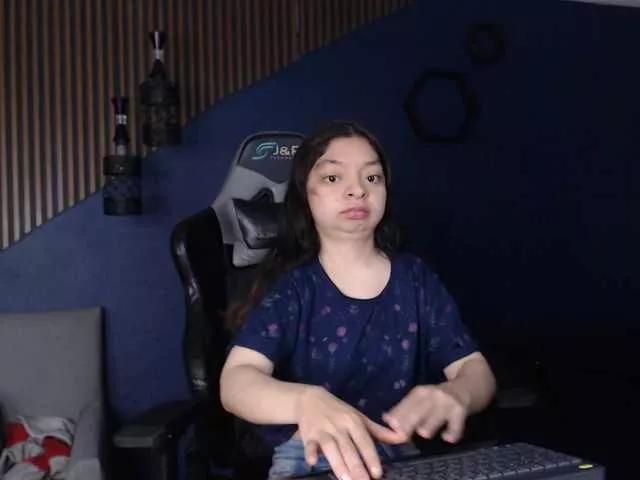 CharlotteMuller on BongaCams 